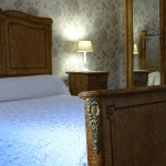 Chambre de Monsieur - le grand lit