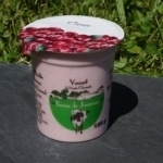 Yoghurt cherry